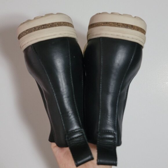 Birkenstock Black and Cream Ankle Boots - Picture 4 of 9